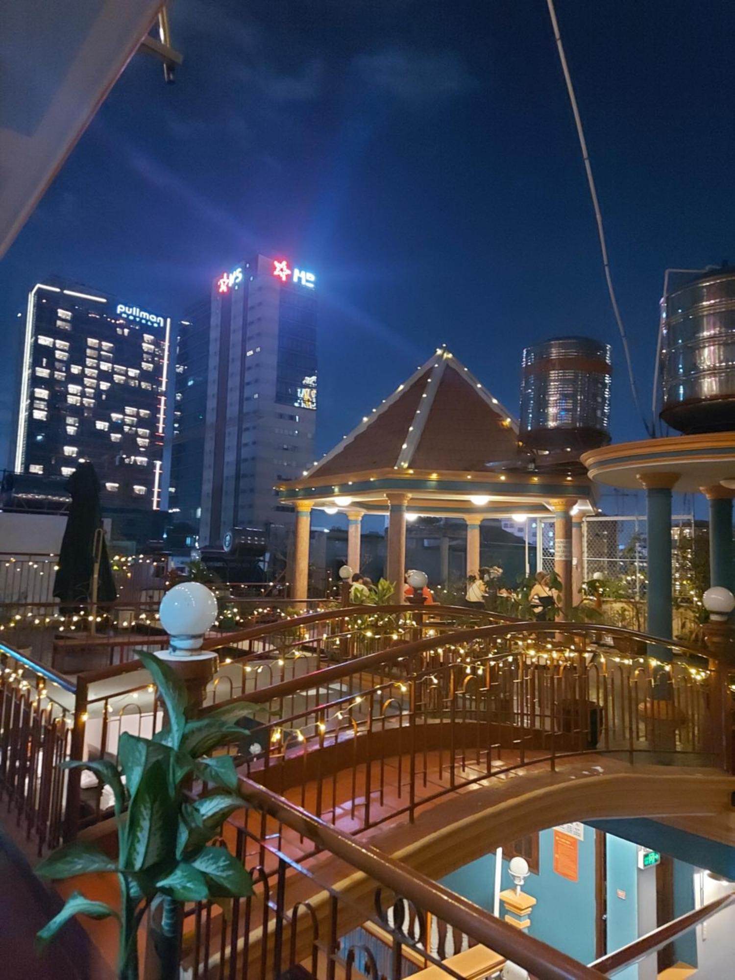 Saigon Rooftops Hostel Ho Chi Minh Zewnętrze zdjęcie